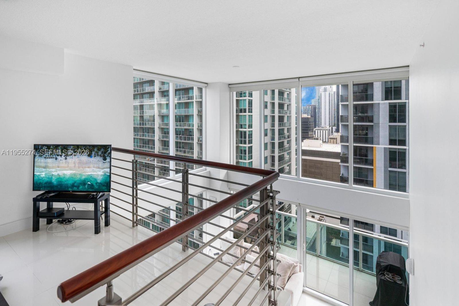 BRICKELL ON THE RIVER S T - Residential