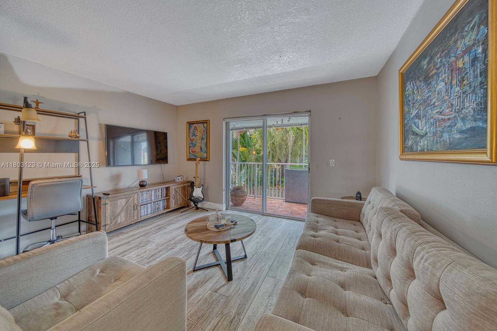 Property for Sale at Address Not Disclosed, Miami, Broward County, Florida - Bedrooms: 2 
Bathrooms: 2  - $350,000