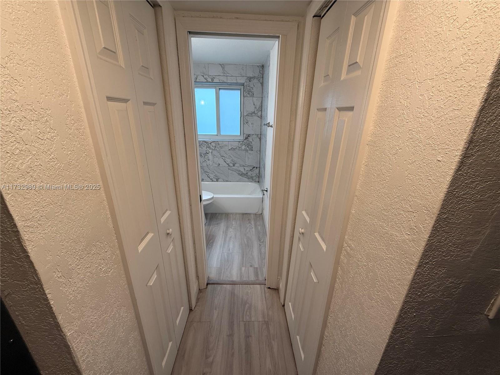 EAST SHENANDOAH - Residential Lease