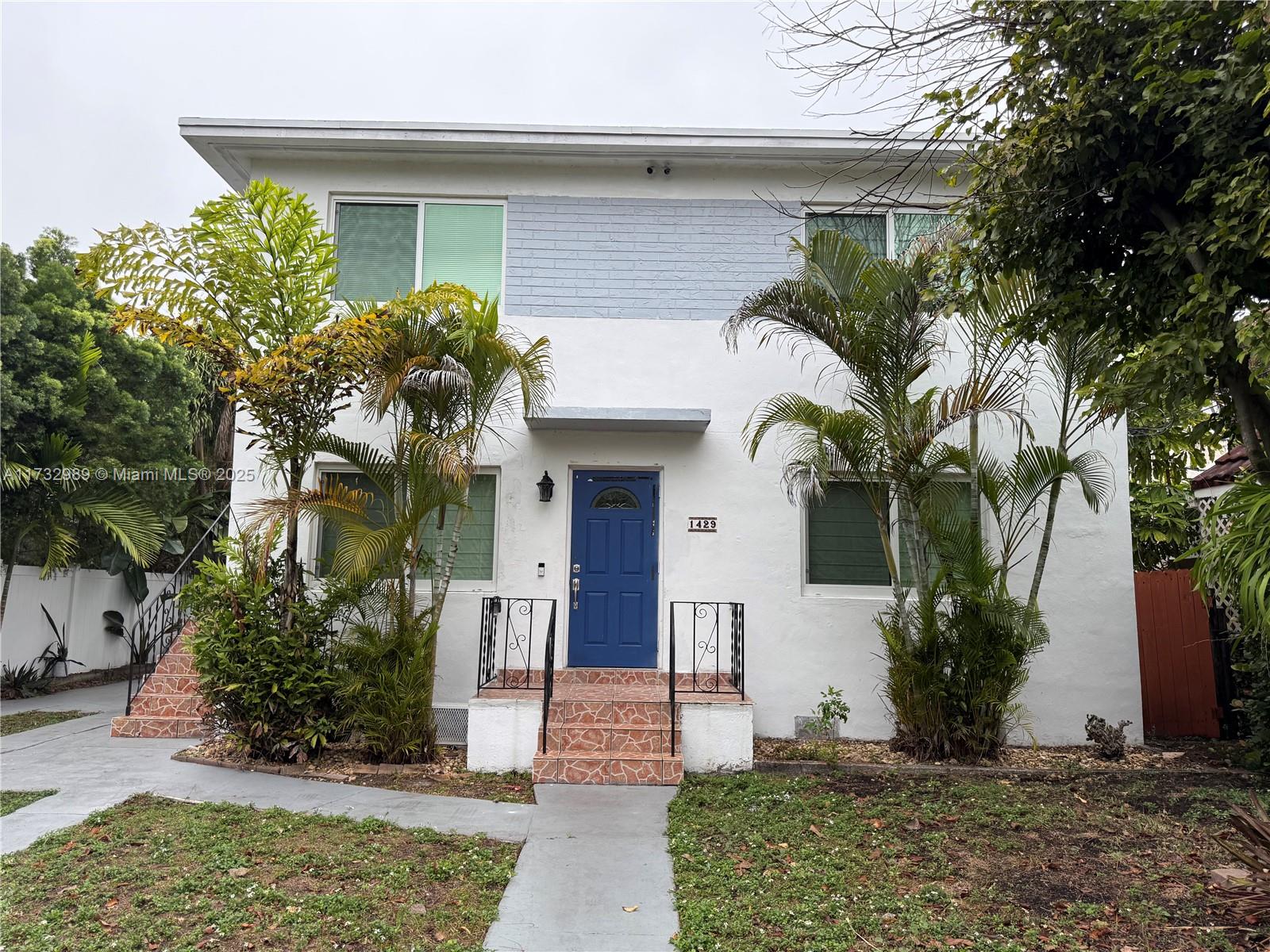 EAST SHENANDOAH - Residential Lease