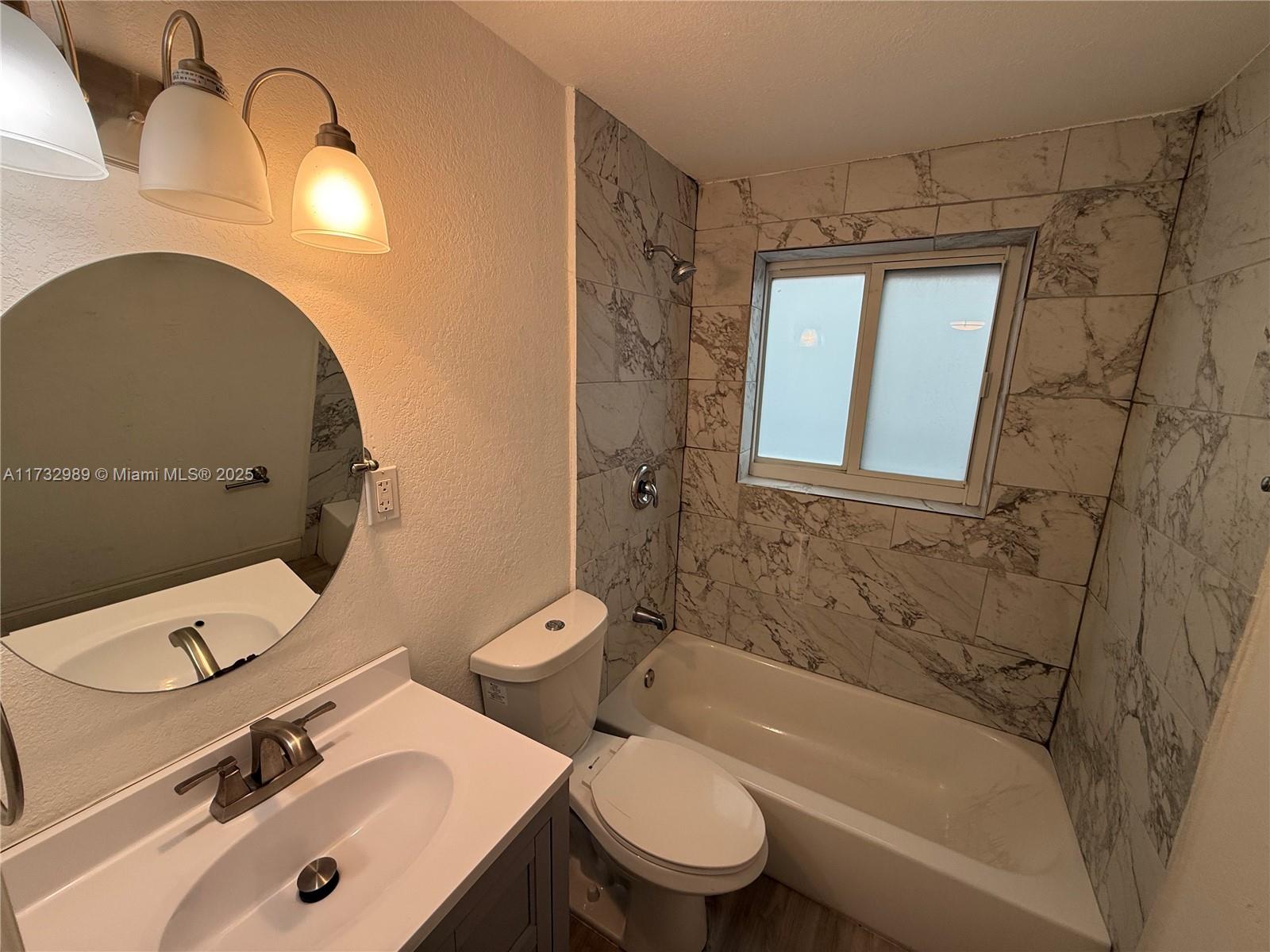 EAST SHENANDOAH - Residential Lease