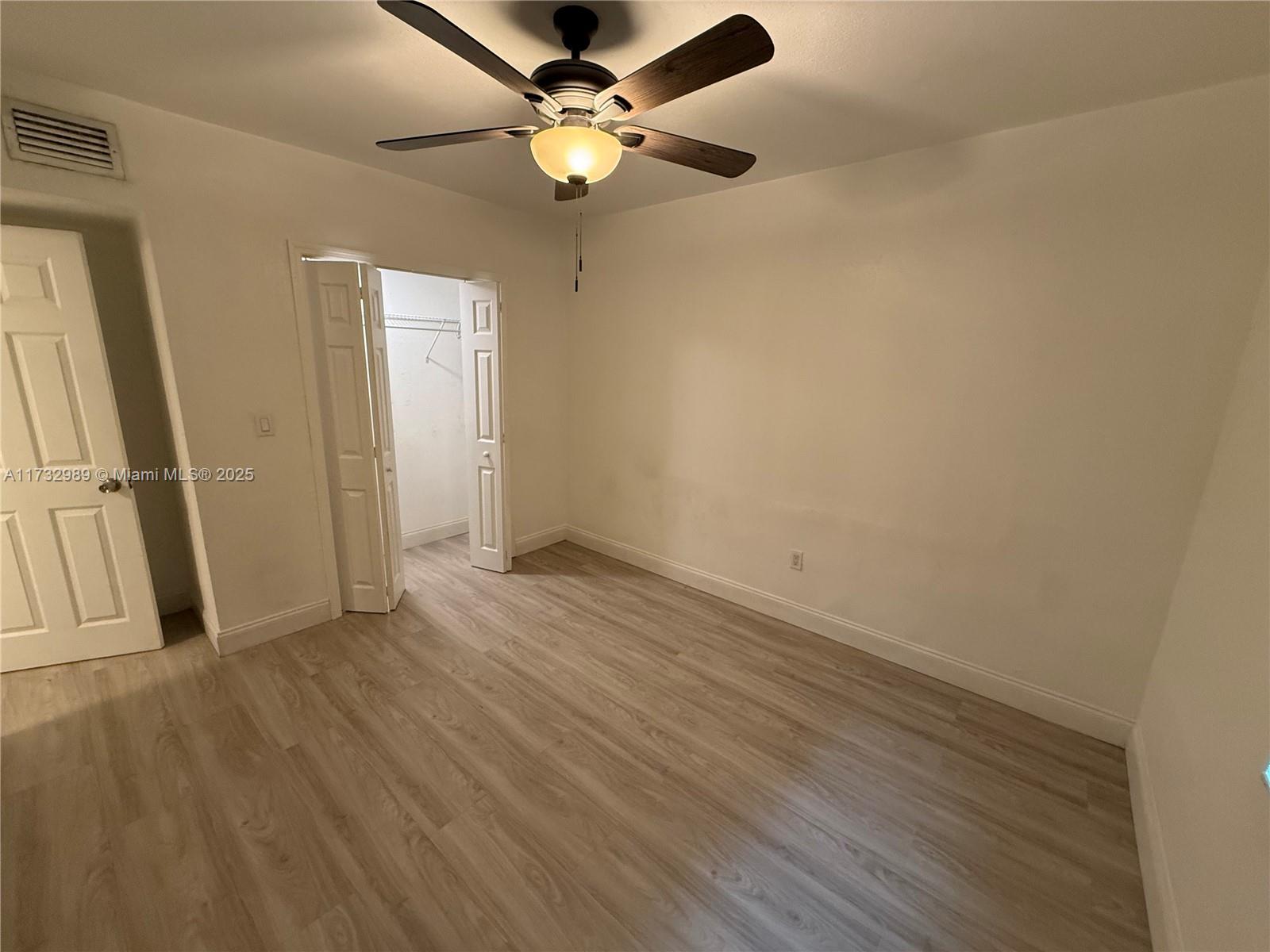 EAST SHENANDOAH - Residential Lease