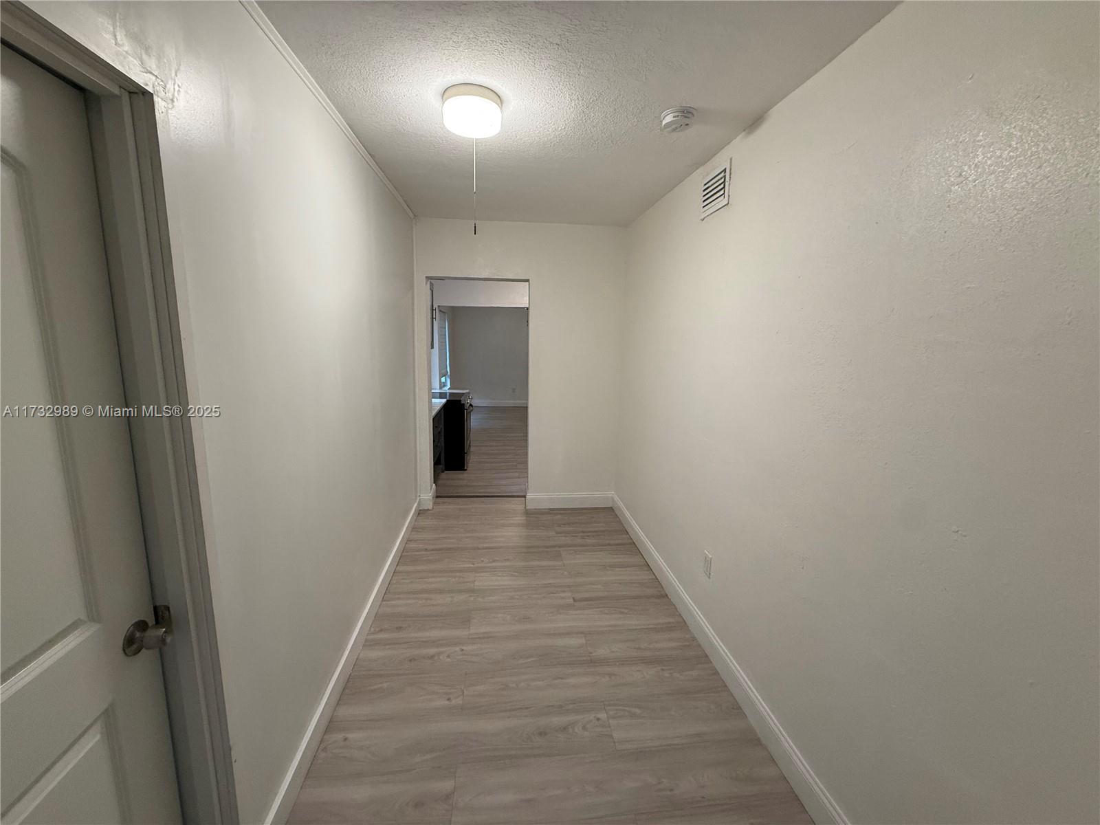 EAST SHENANDOAH - Residential Lease