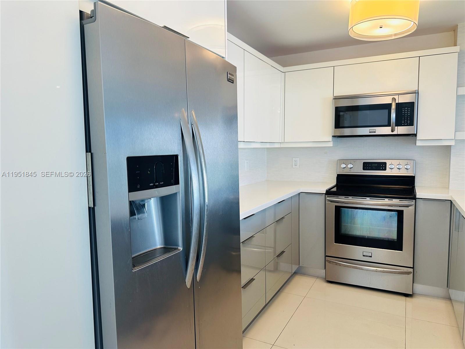 ARLEN HOUSE EAST CONDO - Residential