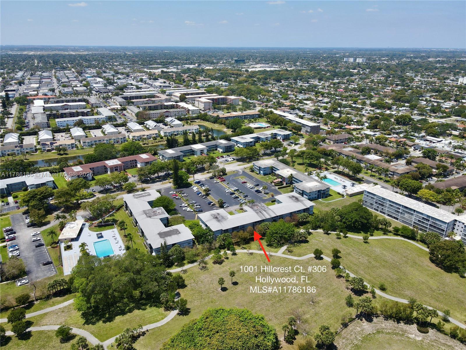 1001 Hillcrest Ct 306
