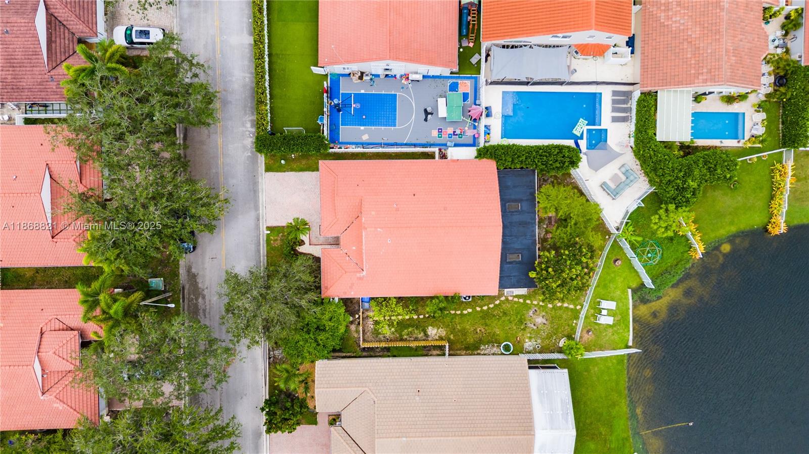BANYAN OAKRIDGE PLAT - Residential