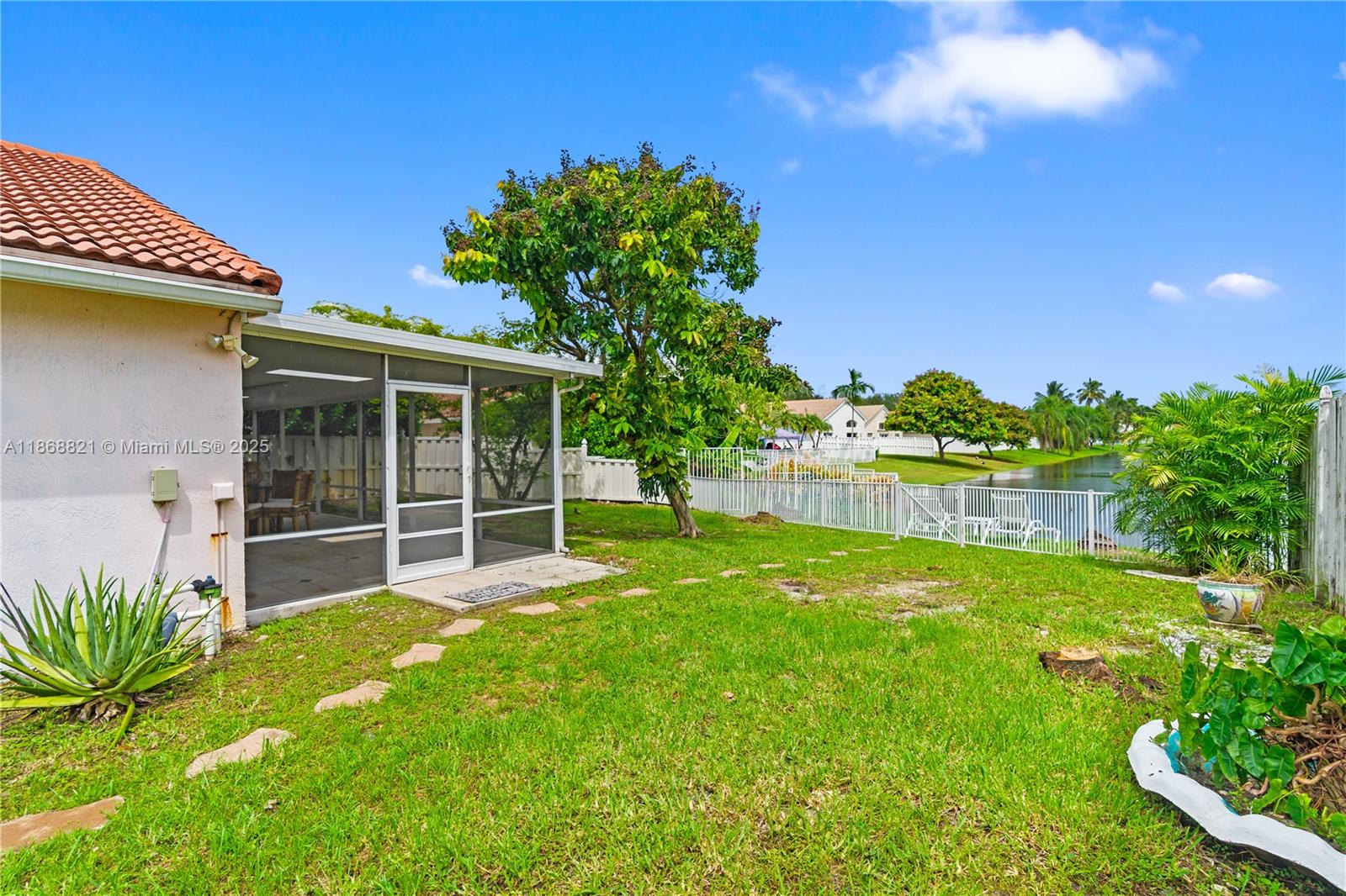BANYAN OAKRIDGE PLAT - Residential