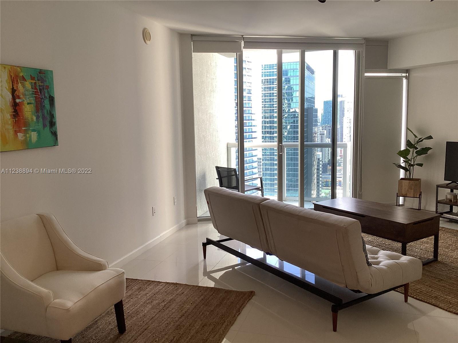 ICONBRICKELL CONDO NO 1 - Residential Lease