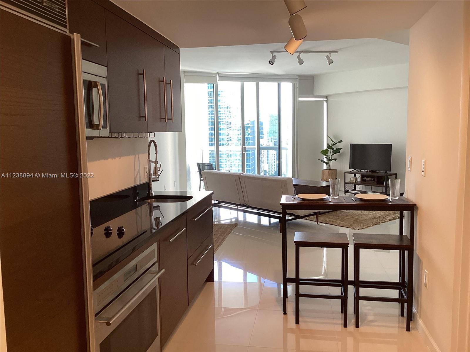 ICONBRICKELL CONDO NO 1 - Residential Lease