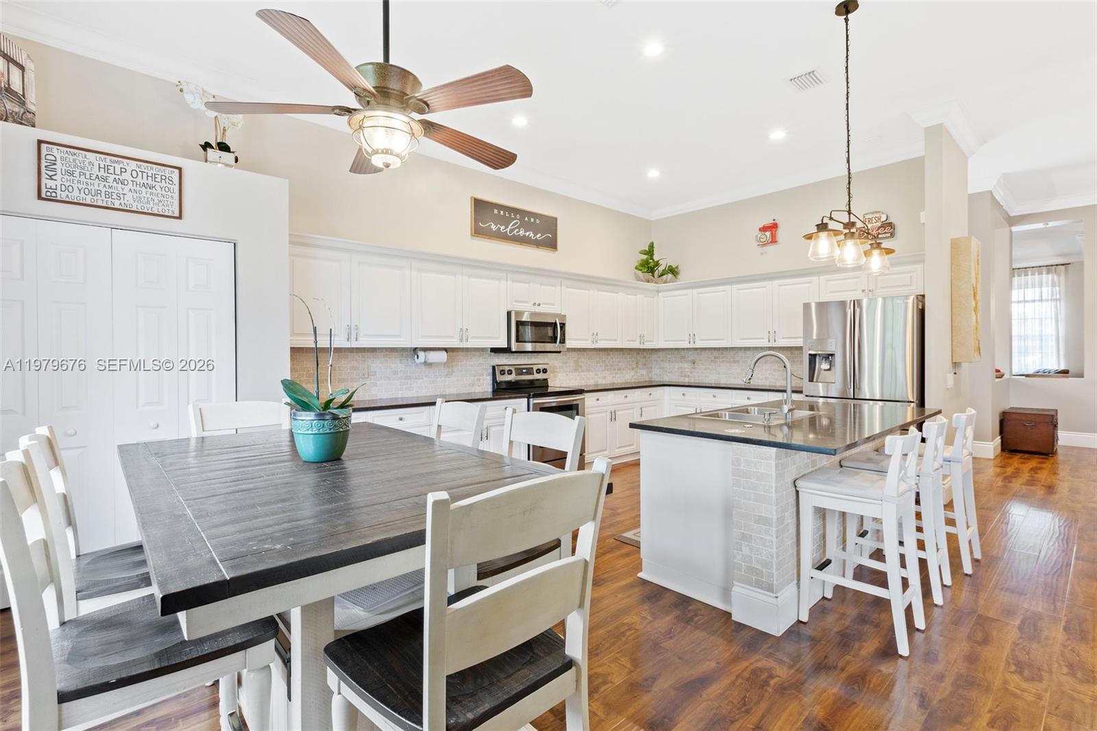 SECTOR 2-PARCELS 1 2 3 4 - Residential Lease