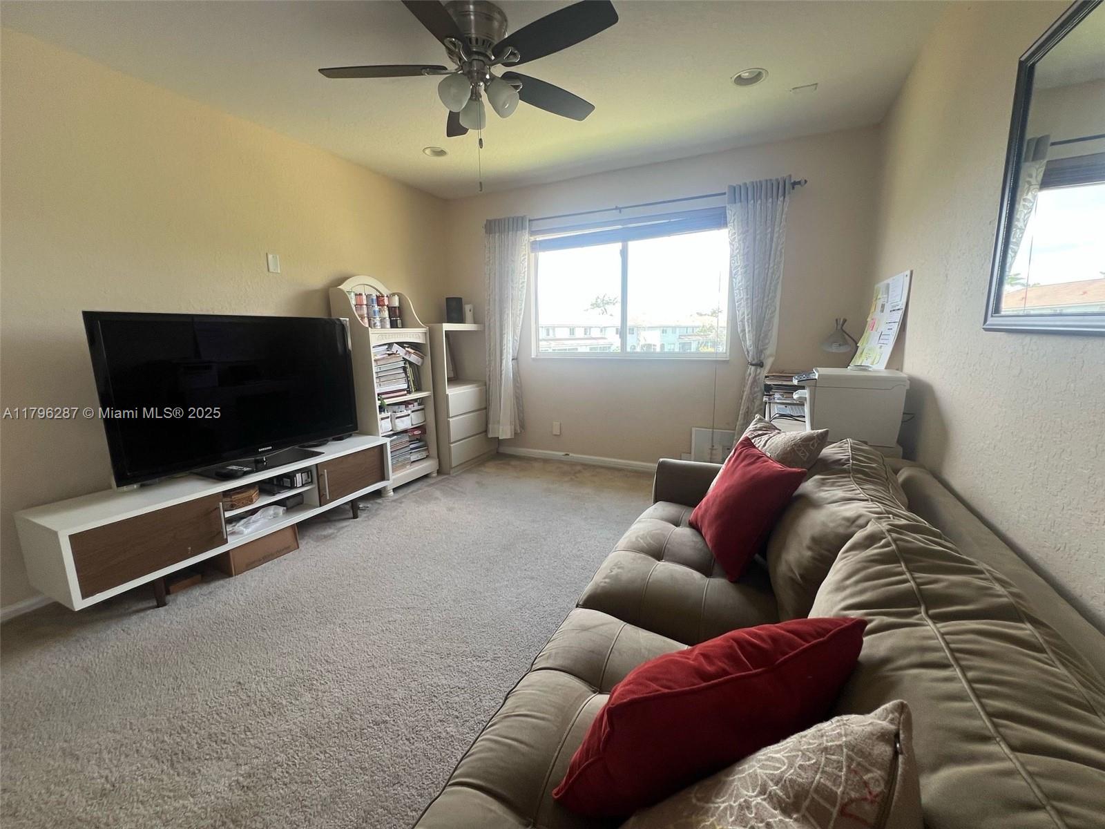 Thousand Oaks - Residential Lease