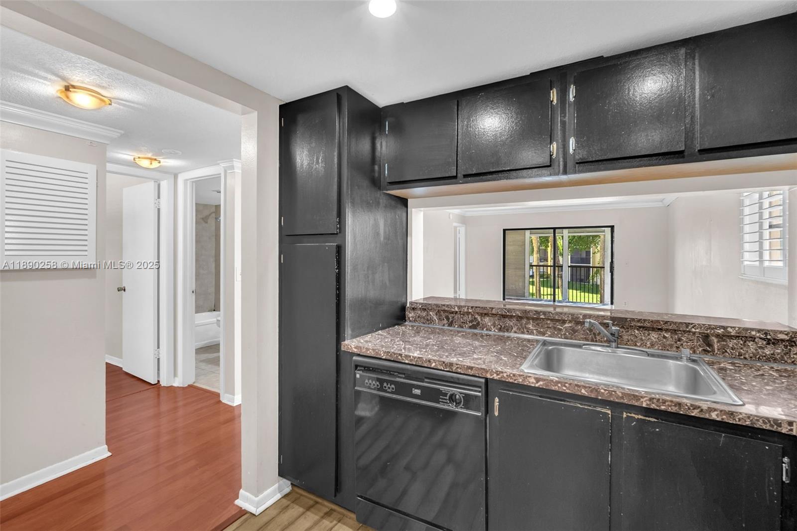 ISLES OF INVERRARY II CON - Residential