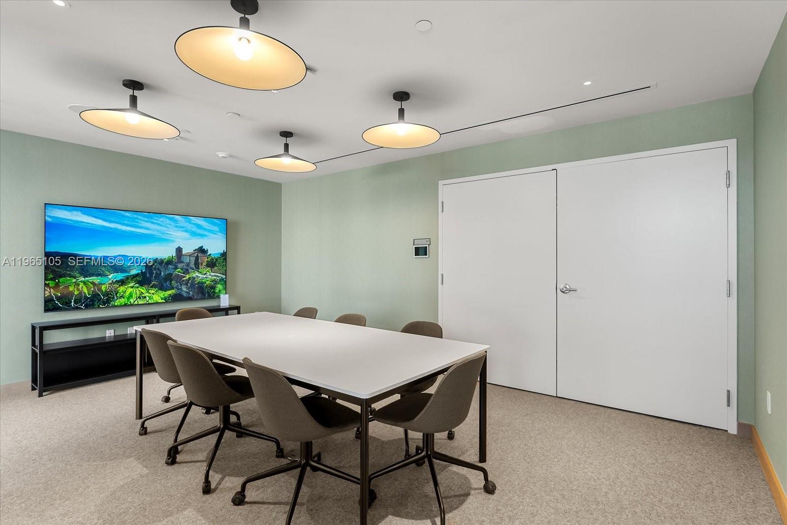 FIVE PARK CONDO - Residential