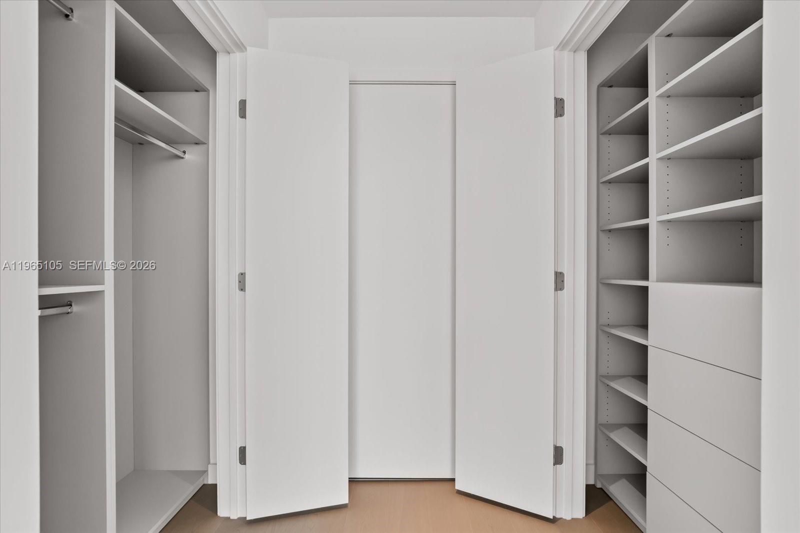 FIVE PARK CONDO - Residential