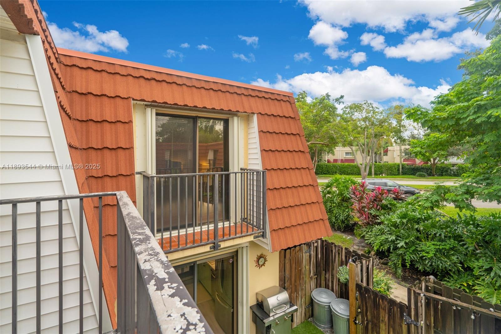 JACARANDA PARCEL 610 - Residential