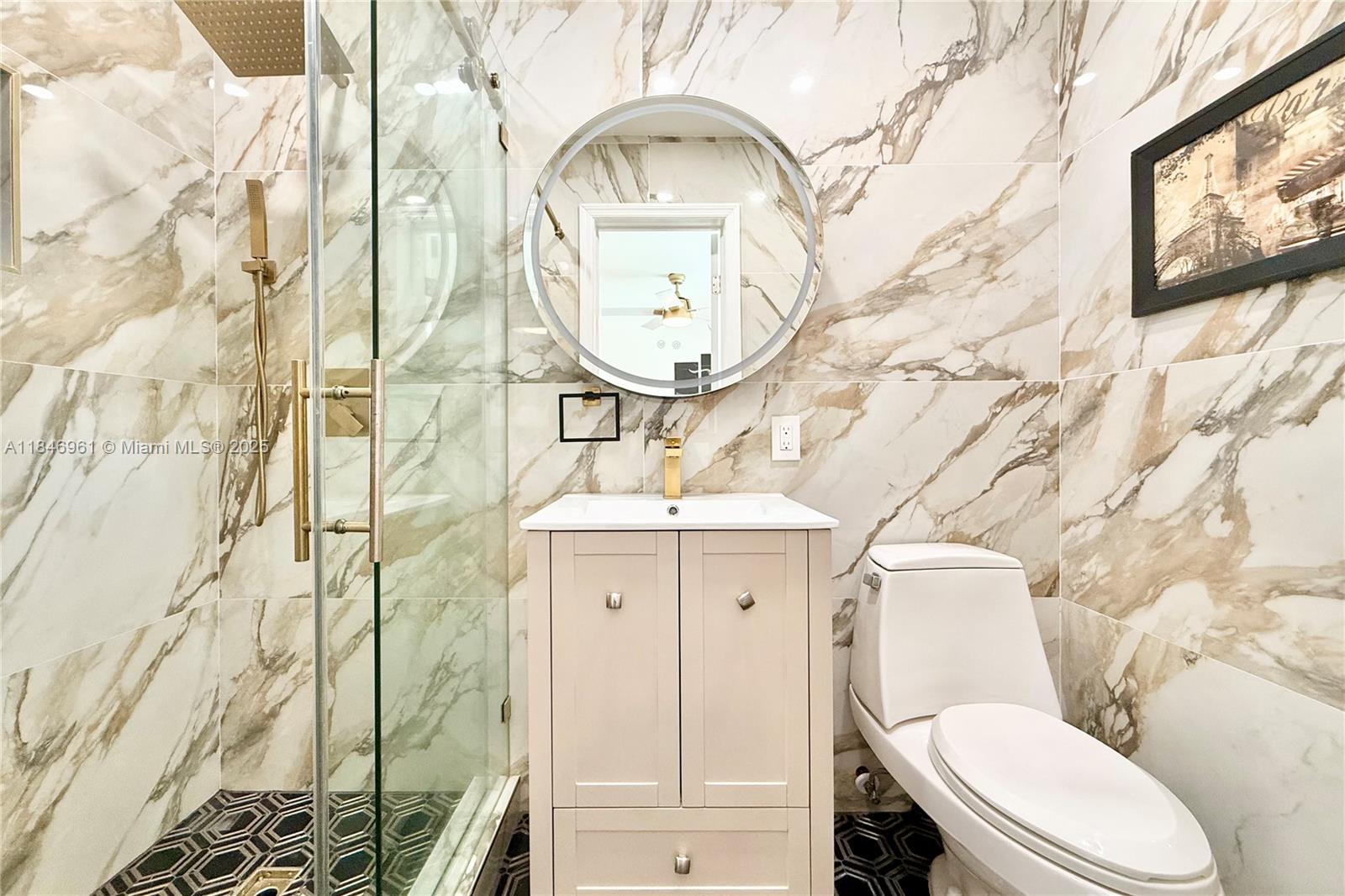 MIDDLE RIVER MANOR - Residential