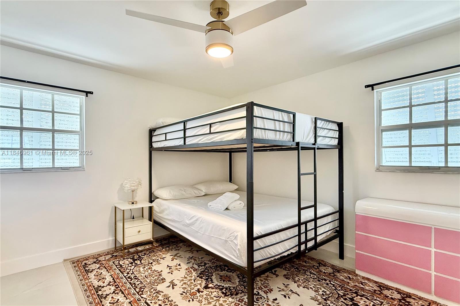 MIDDLE RIVER MANOR - Residential