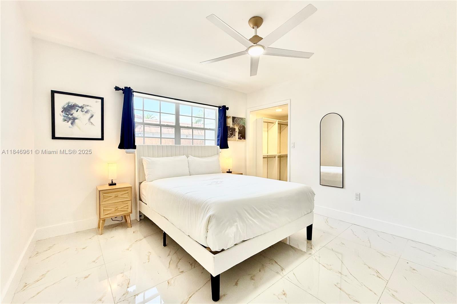 MIDDLE RIVER MANOR - Residential