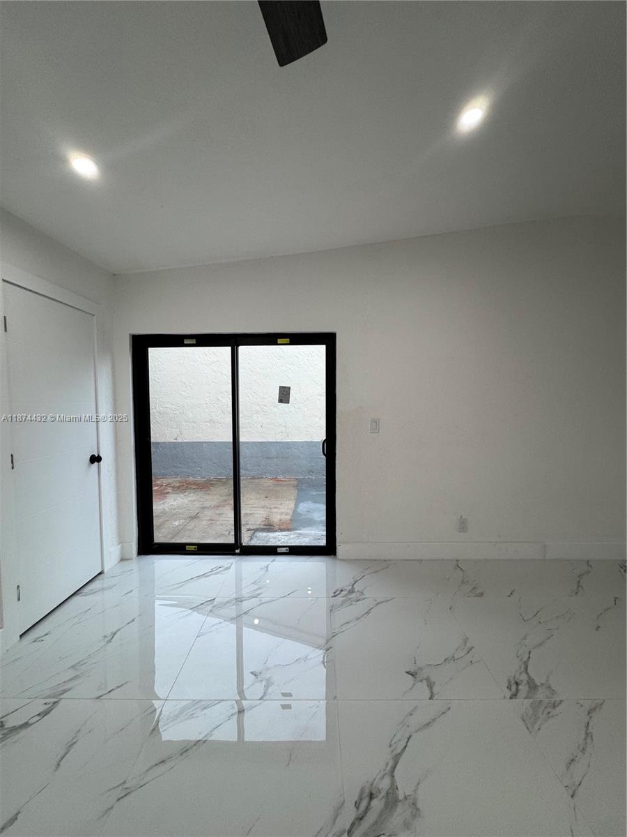 VISTA VERDE CLUSTERS UNIT - Residential