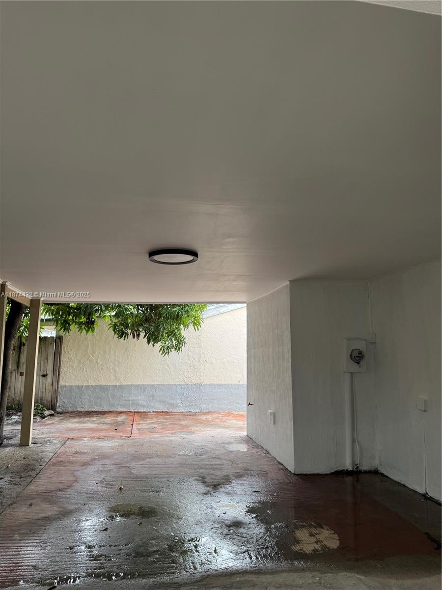 VISTA VERDE CLUSTERS UNIT - Residential