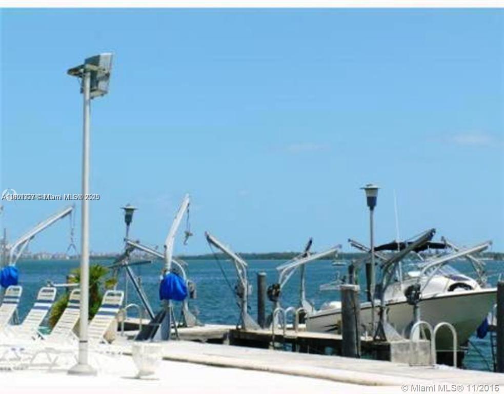 BRICKELL BISCAYNE CONDO - Residential Lease