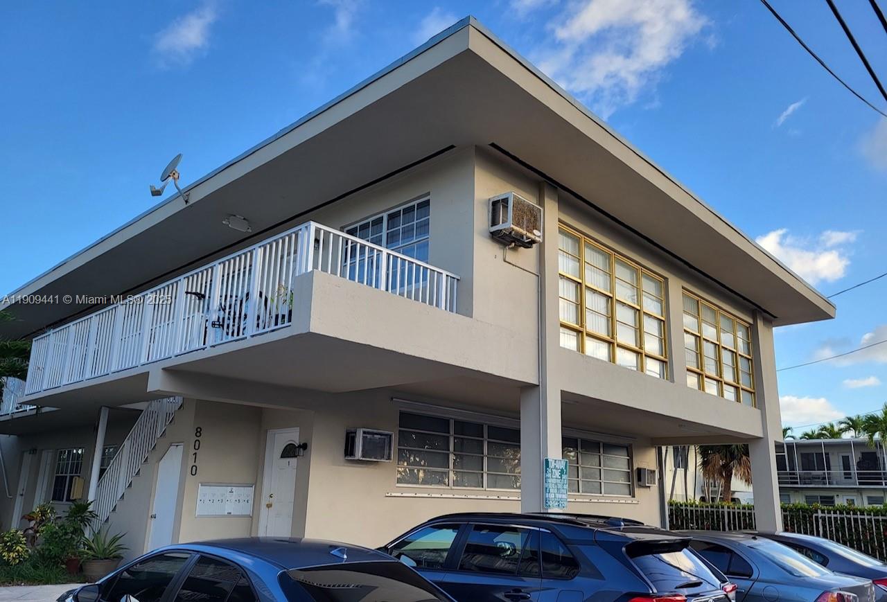 CREEK CLUB CONDO NO 2 INC - Residential Lease