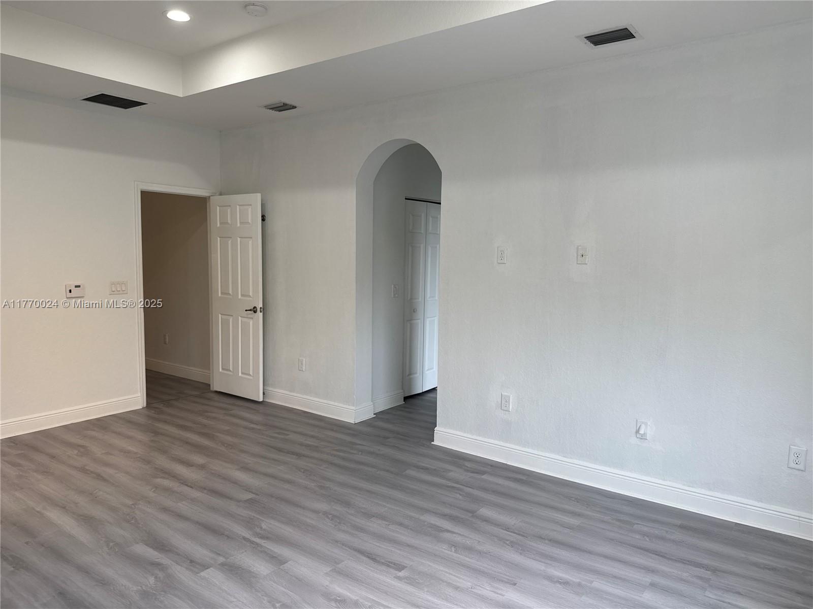 ISLES AT GRAND BAY - Residential