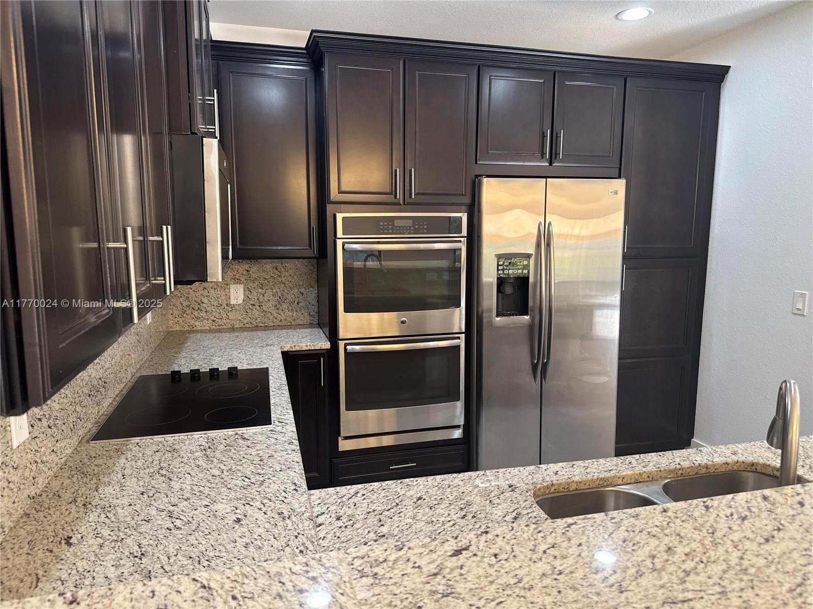 ISLES AT GRAND BAY - Residential