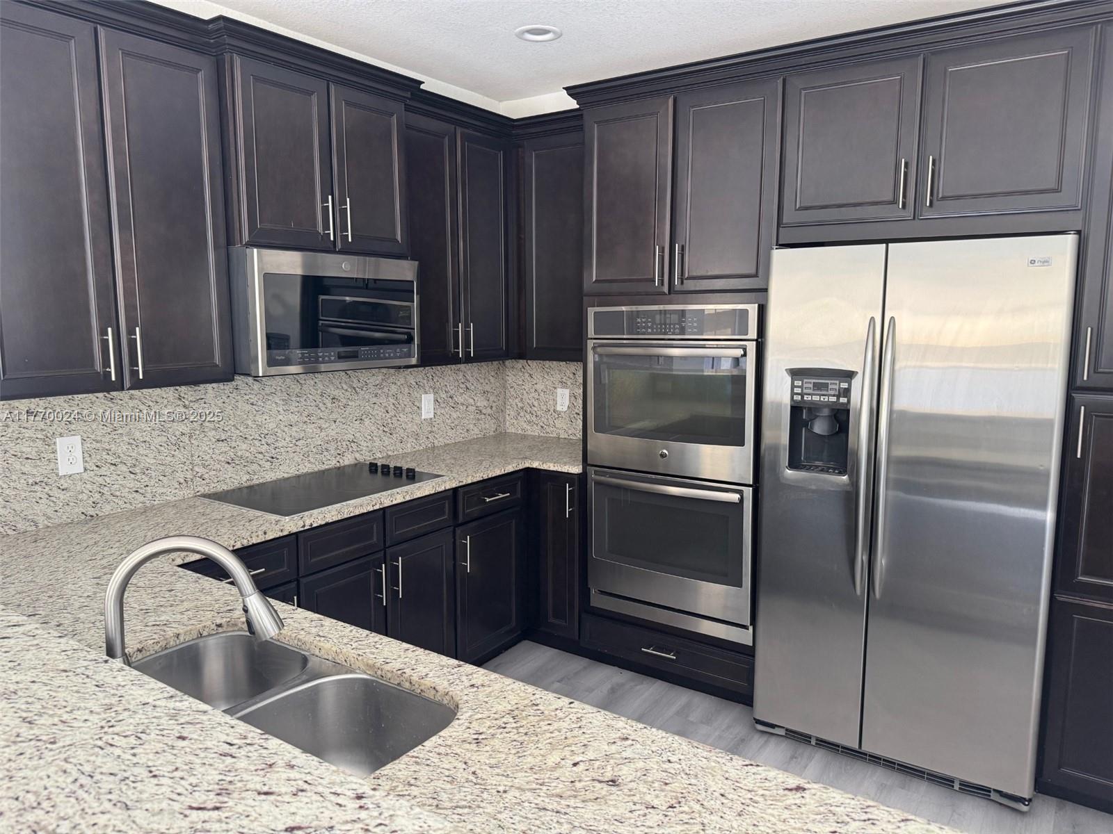 ISLES AT GRAND BAY - Residential