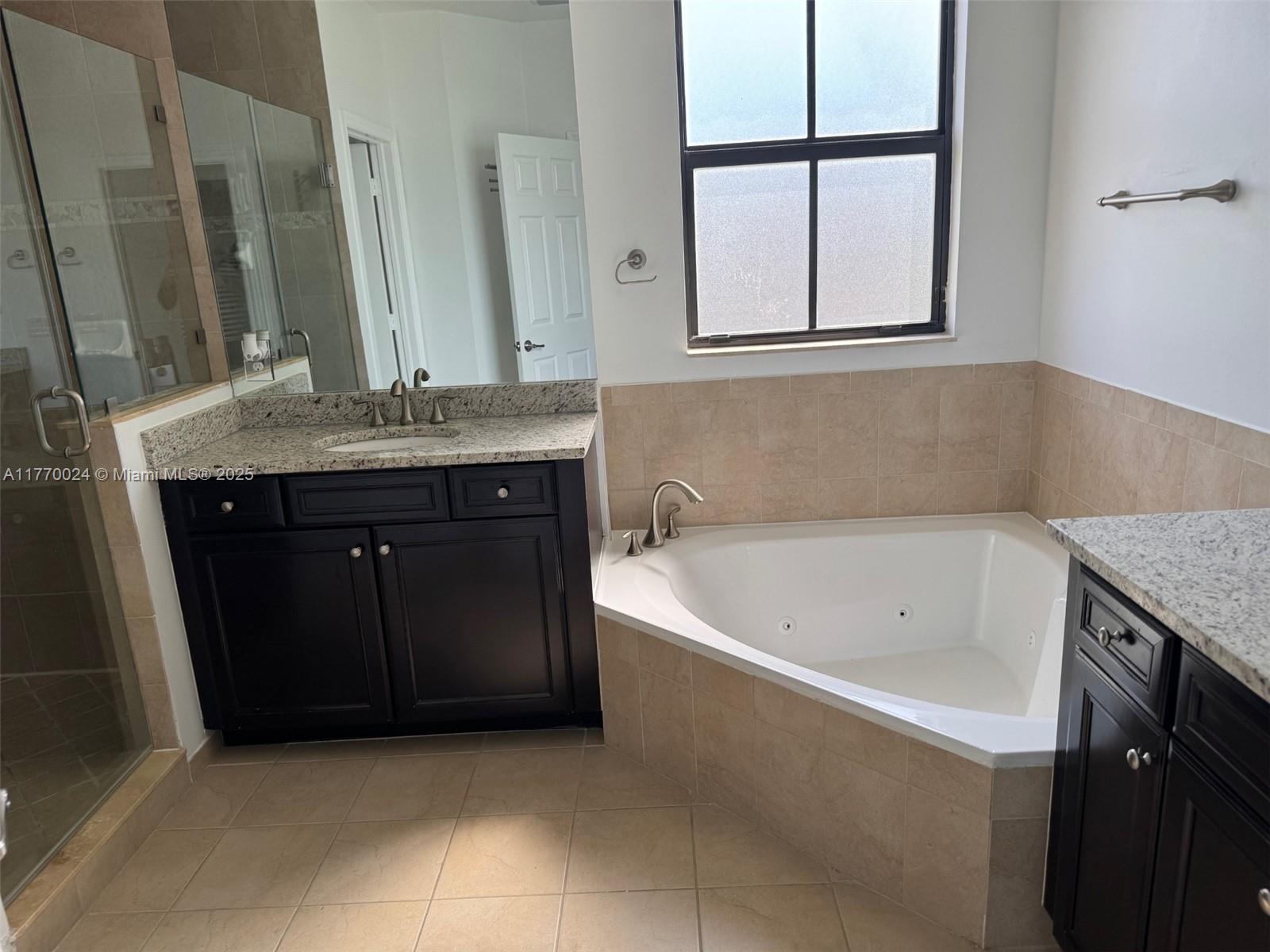 ISLES AT GRAND BAY - Residential