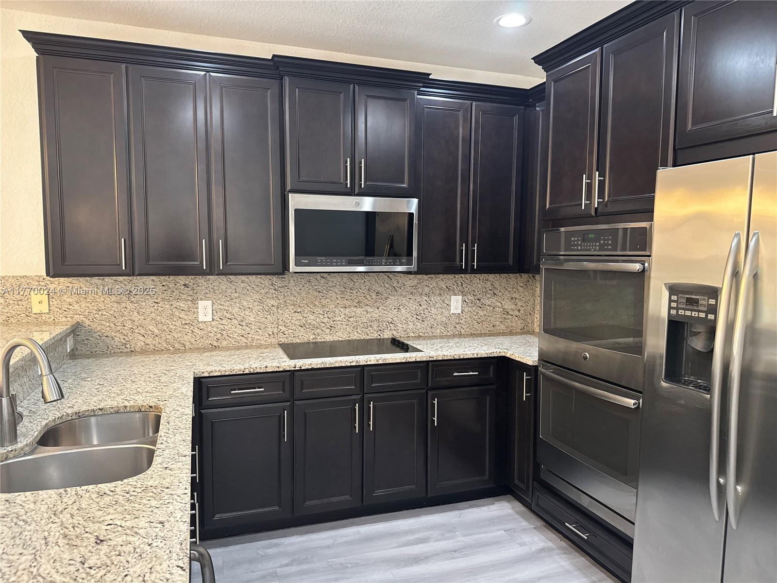 ISLES AT GRAND BAY - Residential