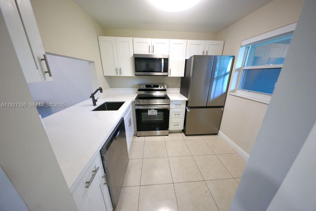 View photos, virtual tours, details... 9450 Poinciana Pl 106