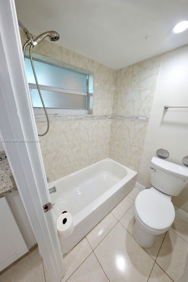 POINCIANA 5 OF PINE ISLAN - Residential