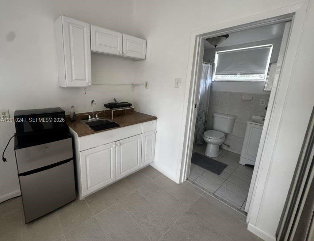 TAMIAMI HIGHLANDS - Residential Income