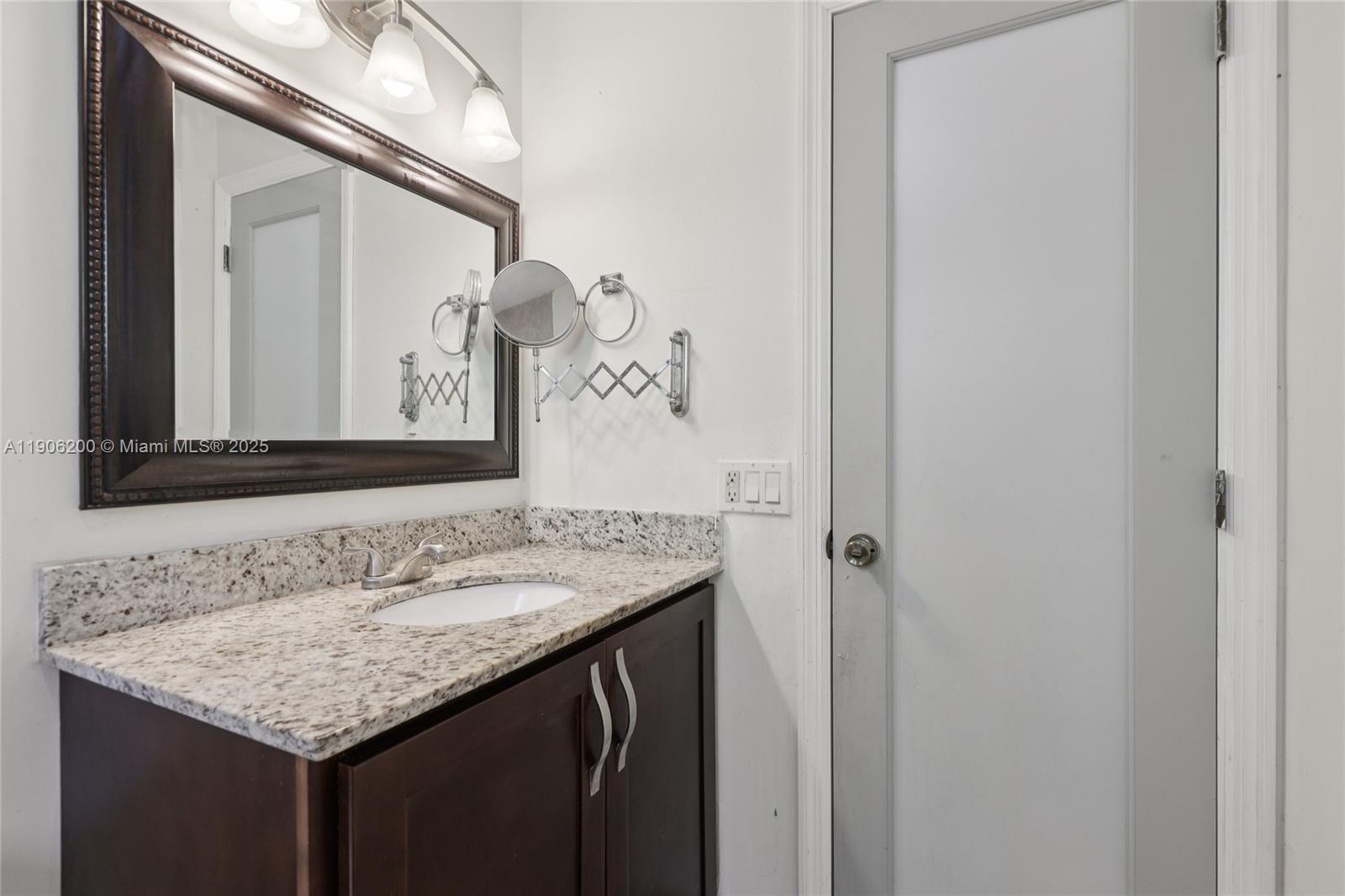 HARRIEL ESTATES - Residential