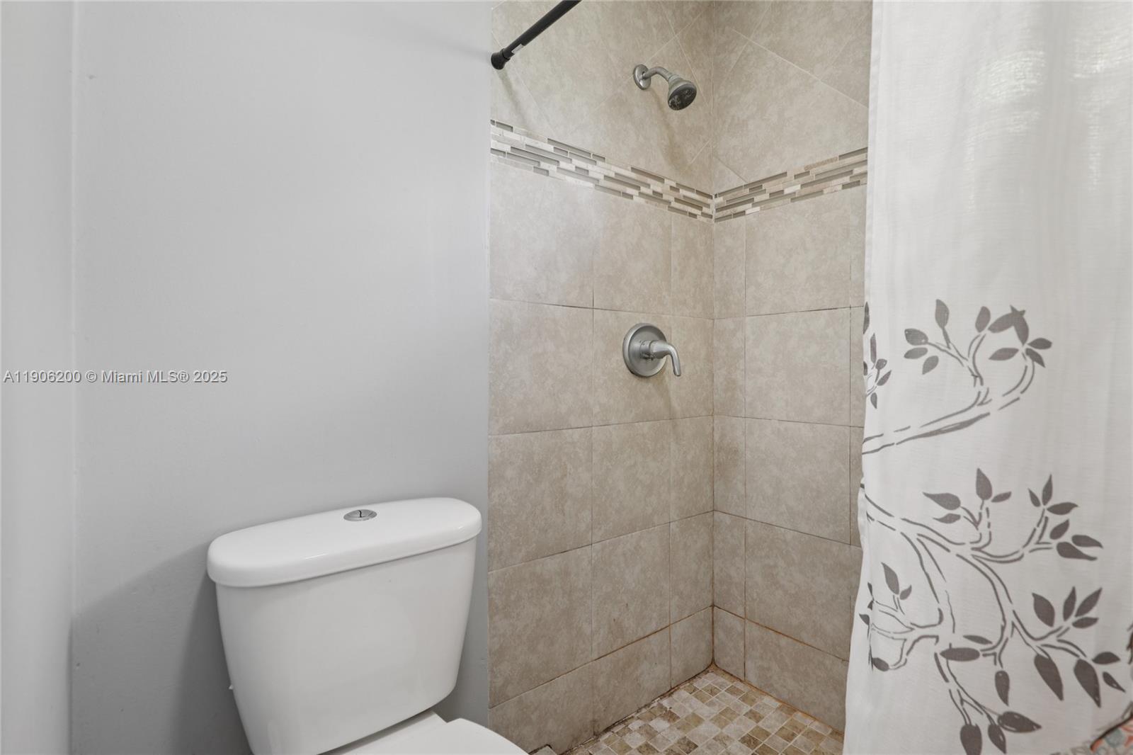 HARRIEL ESTATES - Residential