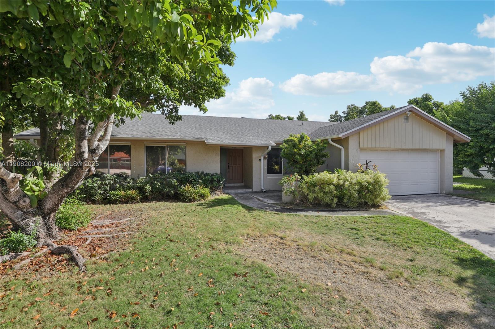 HARRIEL ESTATES - Residential