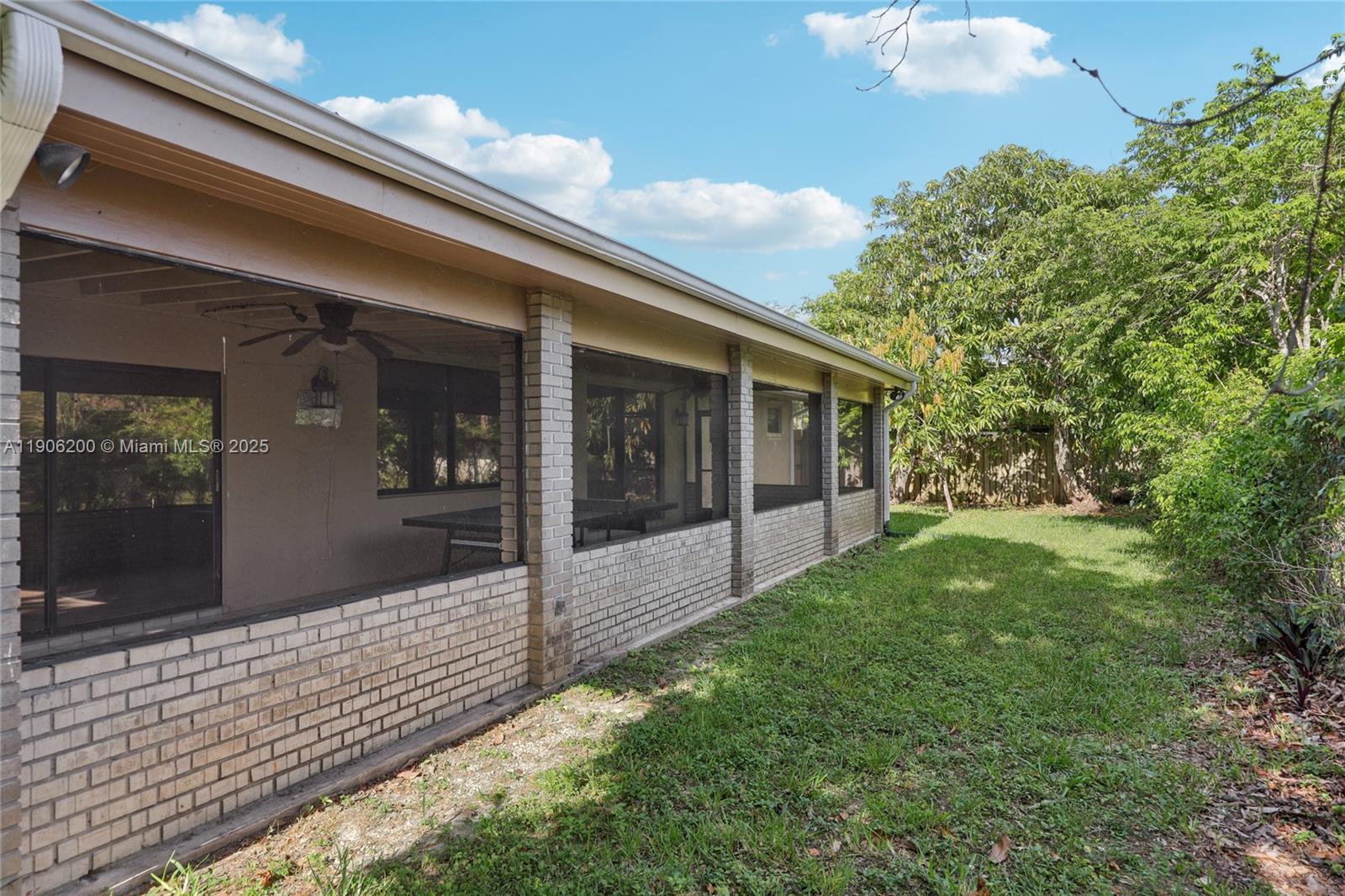 HARRIEL ESTATES - Residential