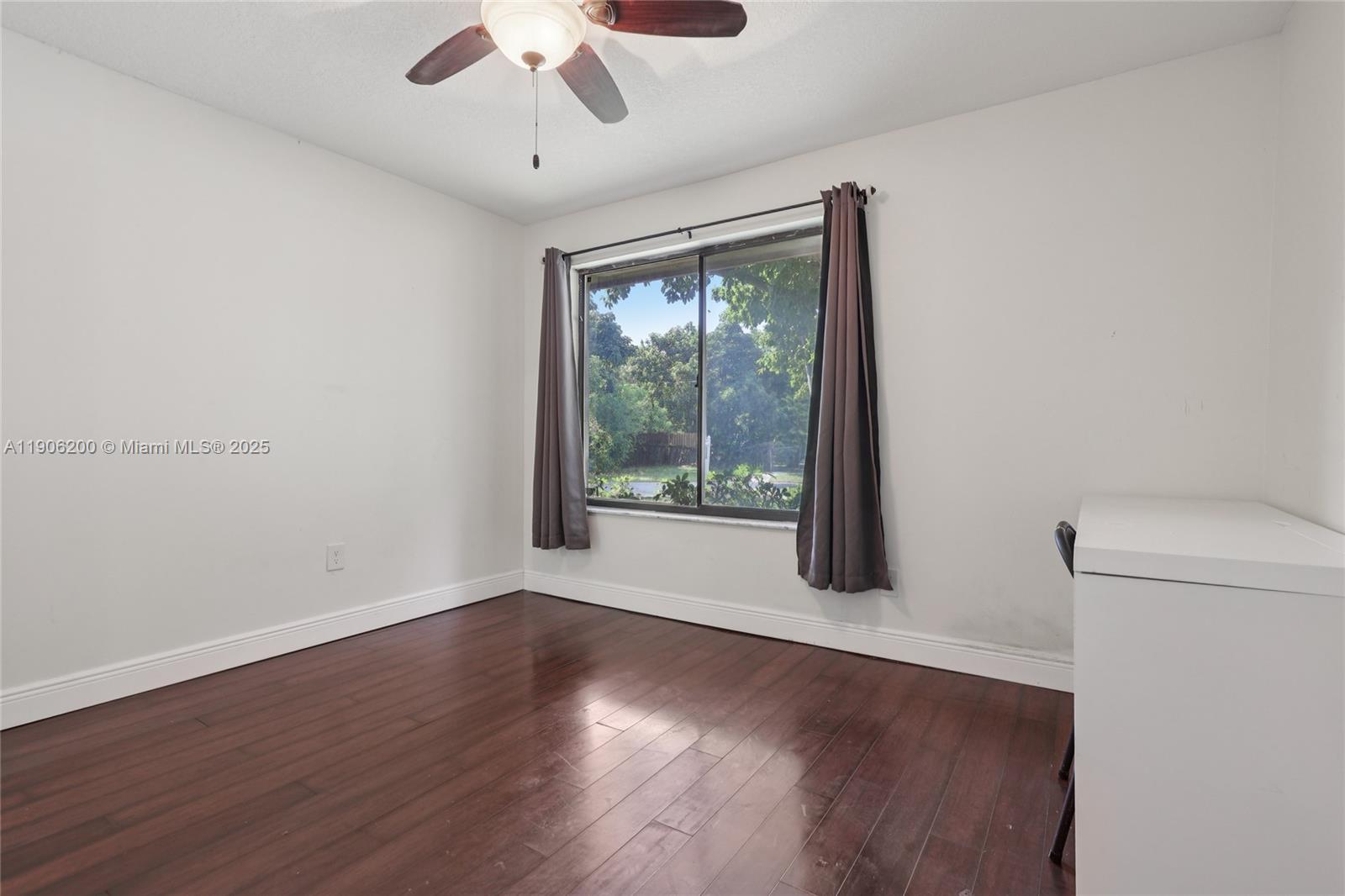 HARRIEL ESTATES - Residential