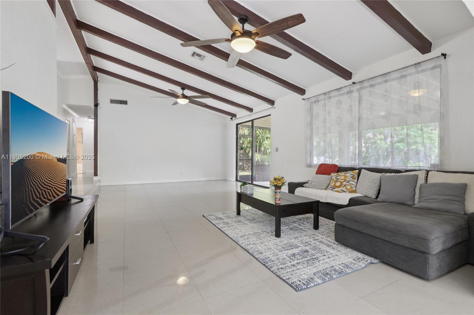 HARRIEL ESTATES - Residential