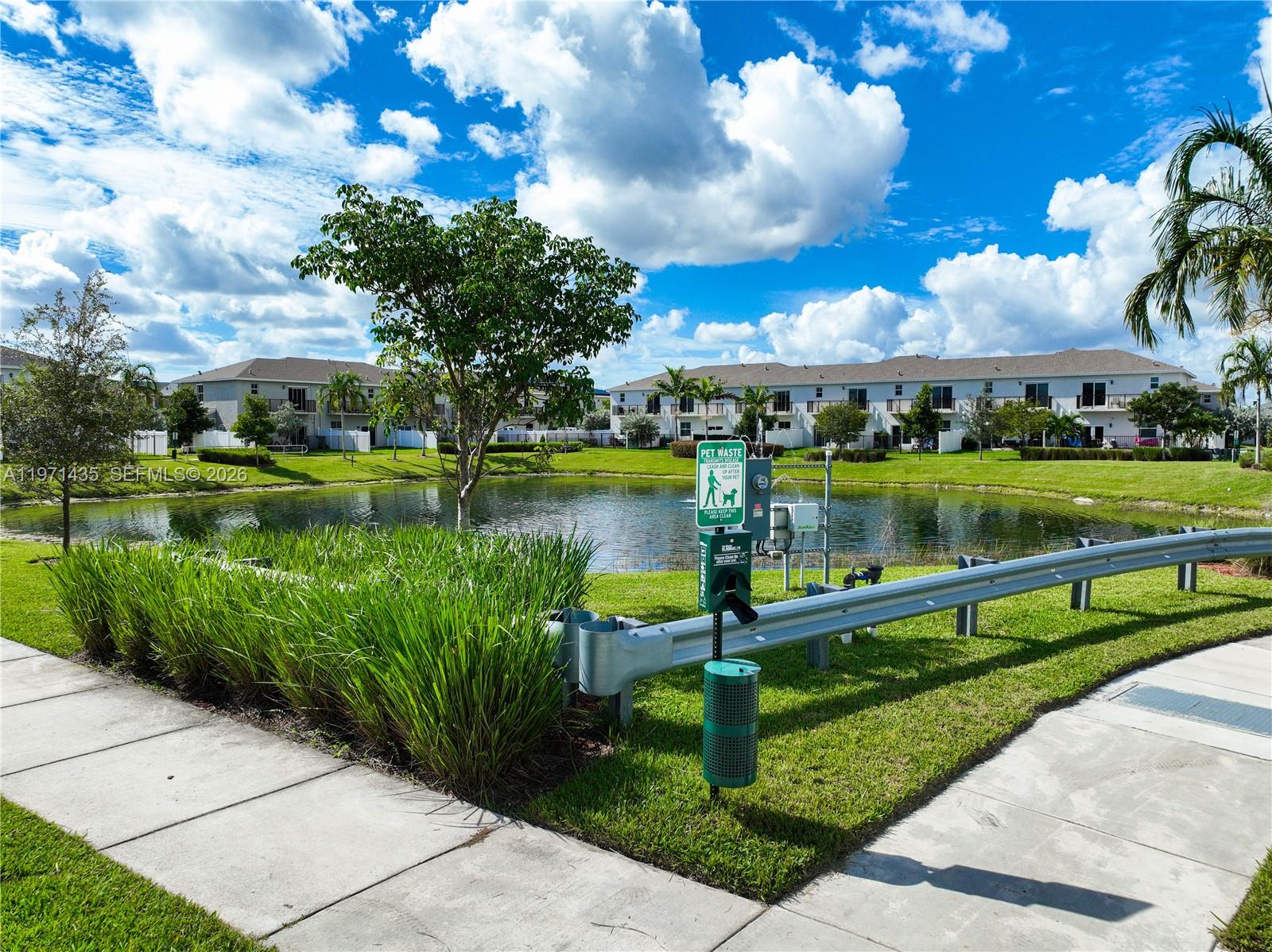 CEDAR AT KEYS GATE - Residential