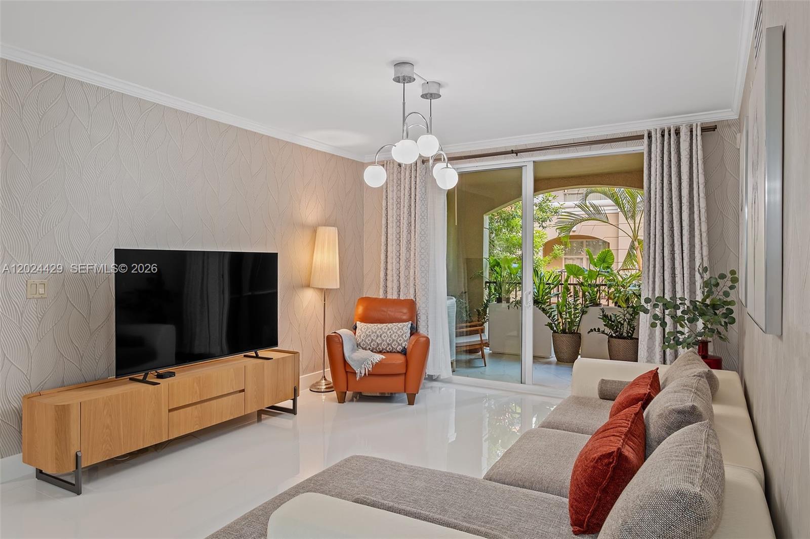 PORTO BELLAGIO CONDO - Residential