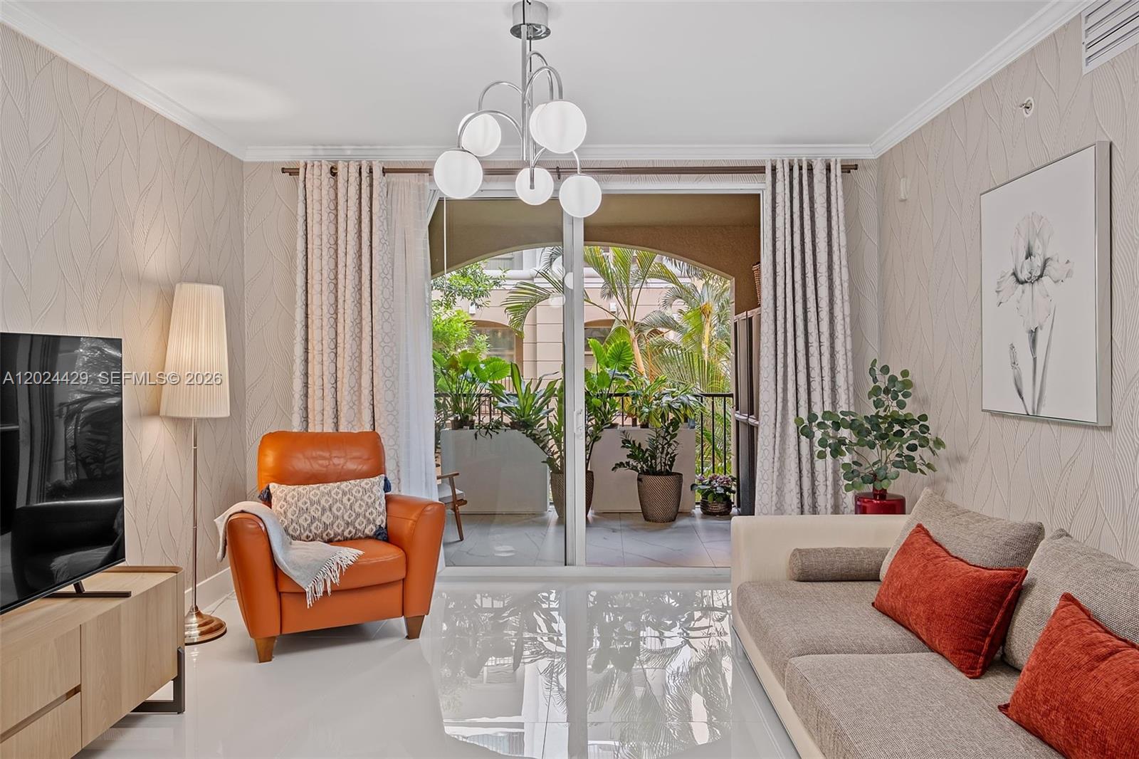 PORTO BELLAGIO CONDO - Residential