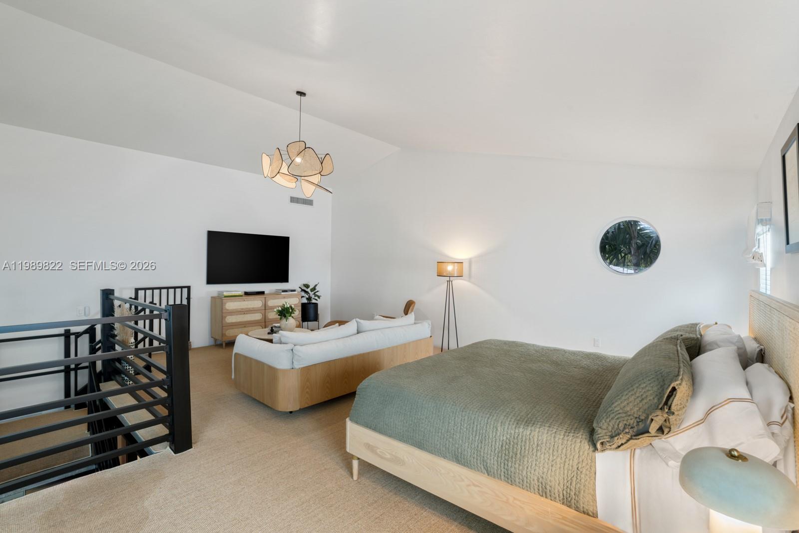 ALTON BEACH BAY FRONT RE- - Residential