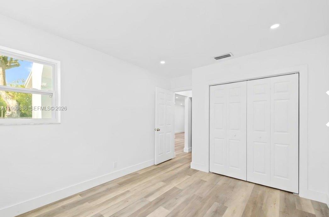 WOODED HILLS ESTATES - Residential Lease