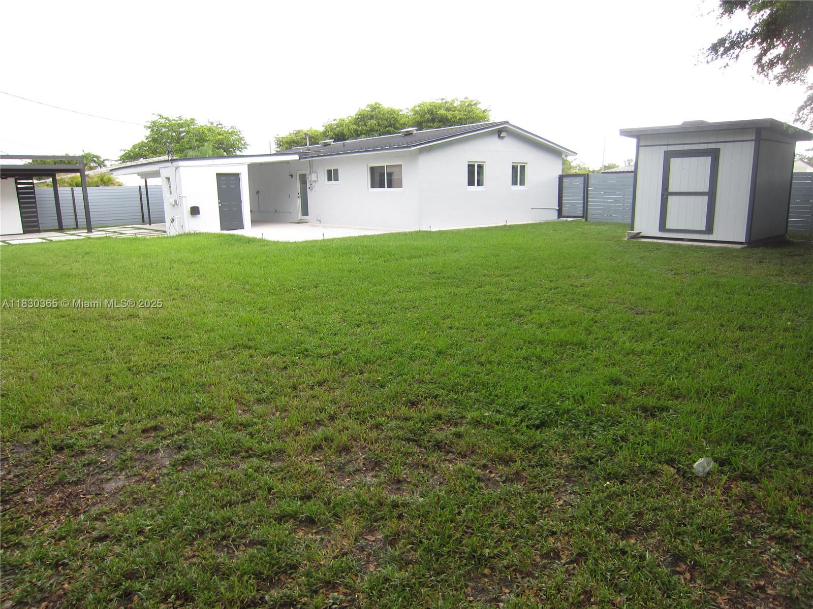 8760 SW 20th St 8760