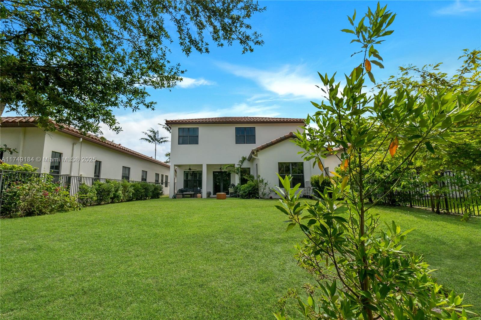4038 NW 85th Ave