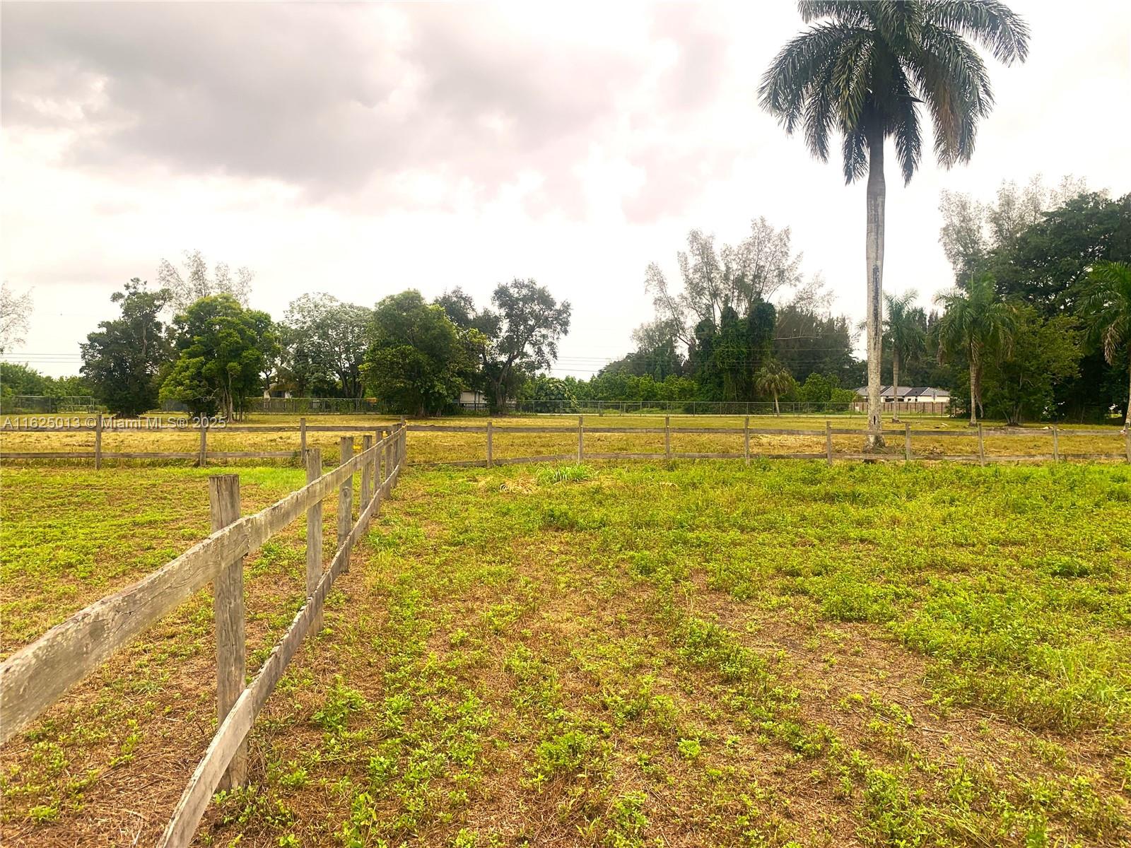 REDLAND CITRUS ORCHARDS S - Land