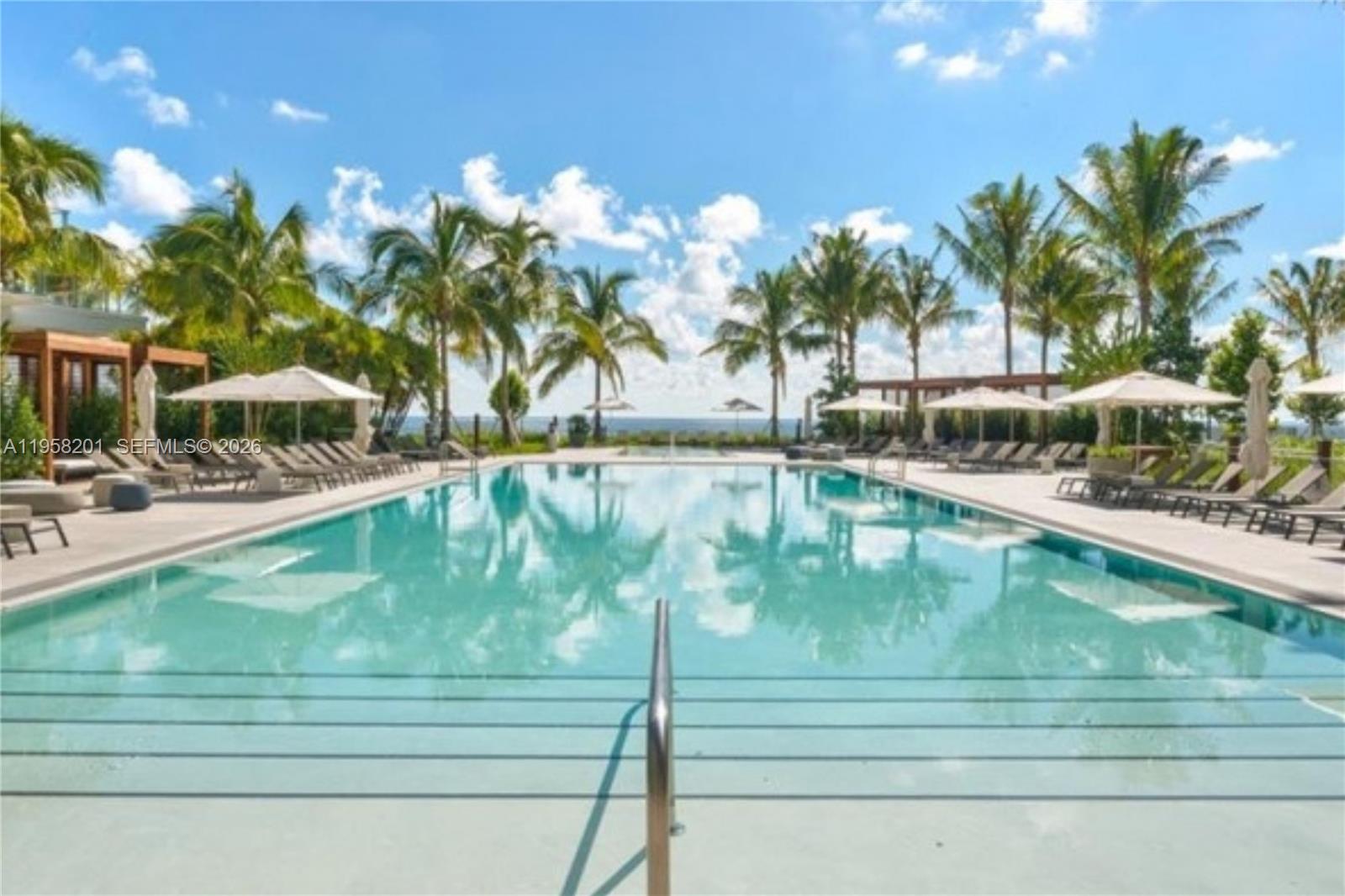 2200 FORT LAUDERDALE BEACH - Residential