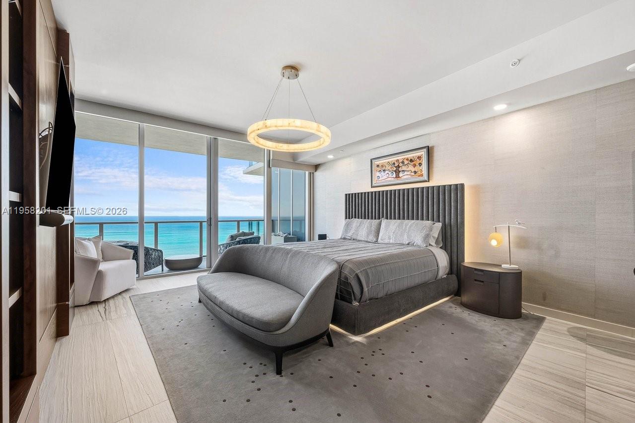 2200 FORT LAUDERDALE BEACH - Residential